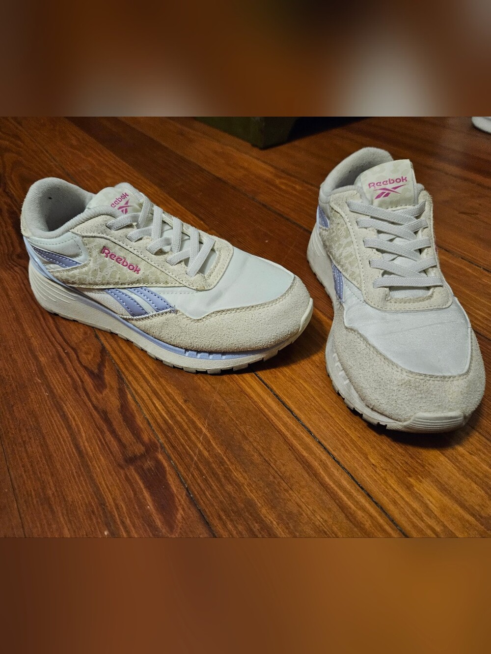 Size 3 * Youth * REEBOK * Cllassic White Purple Pink *  Low Top Girls * EU34